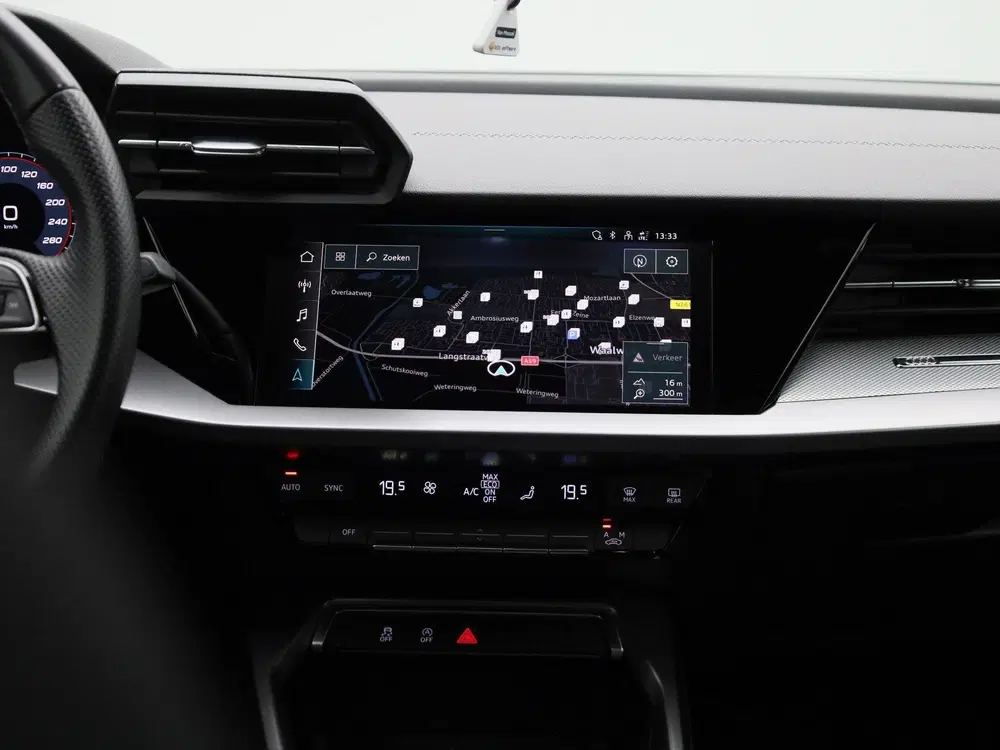 Audi A3 30 TFSI S edition 110 PK uit 2023, foto 9