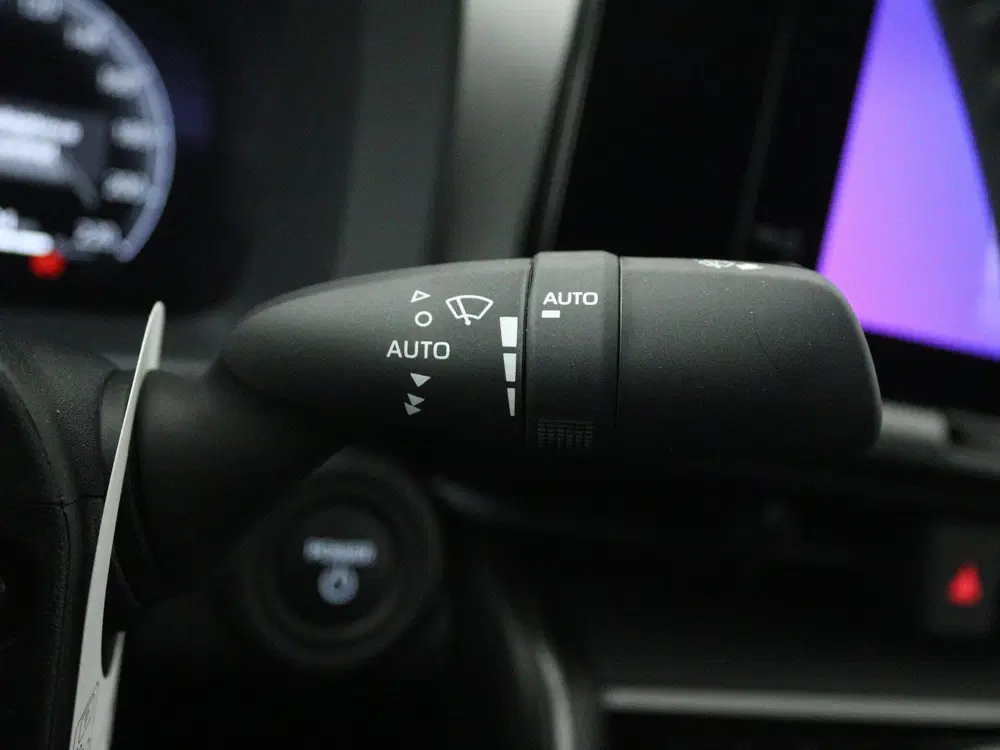 Toyota C-HR 1.8 Hybrid 140 Dynamic uit 2025, foto 8