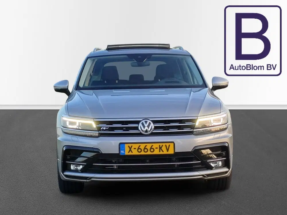 Volkswagen Tiguan 2.0 4Motion Highline Business R uit 2020, foto 4