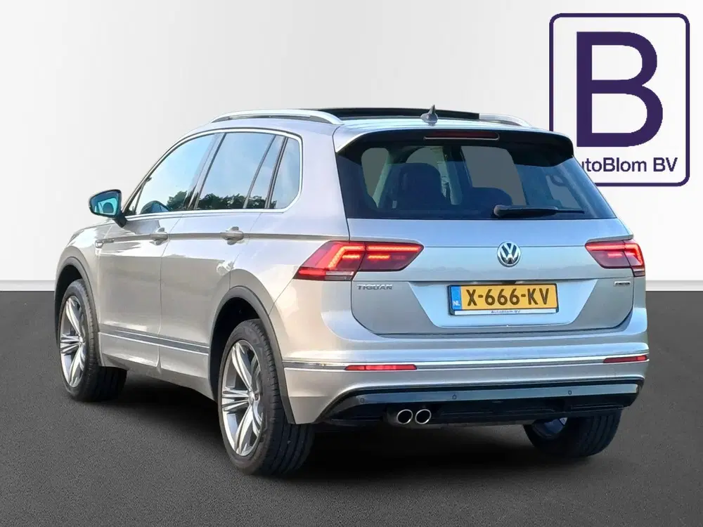 Volkswagen Tiguan 2.0 4Motion Highline Business R uit 2020, foto 8