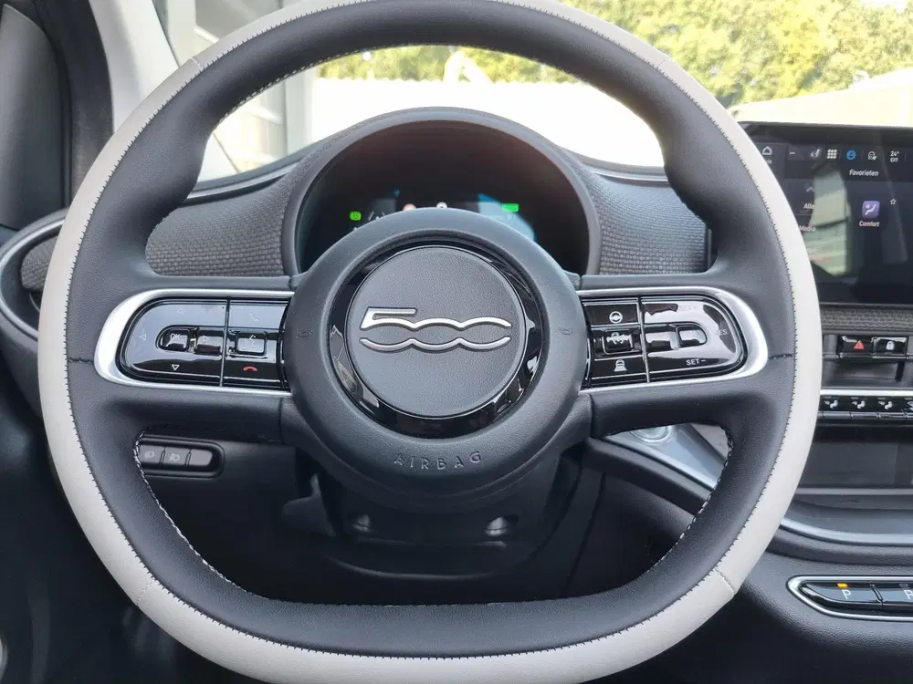 Fiat 500e La Prima by Bocelli 42 kWh JBL uit 2023, foto 12