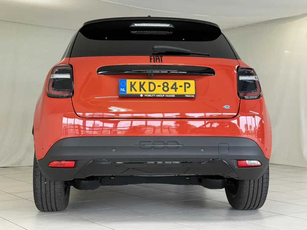 Fiat 600e Sport 54 kWh uit 2026, foto 9