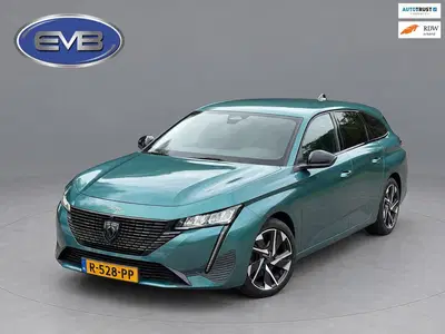 Peugeot 308 1.2 PureTech Allure Pack Business uit 2022