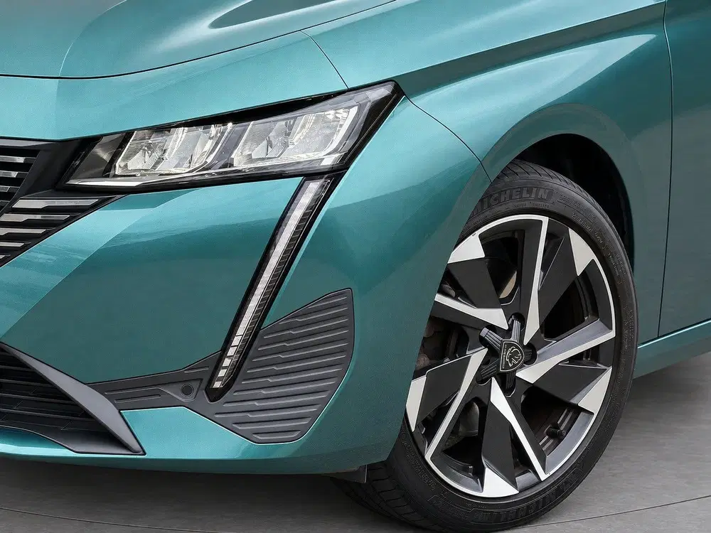 Peugeot 308 1.2 PureTech Allure Pack Business uit 2022, foto 5