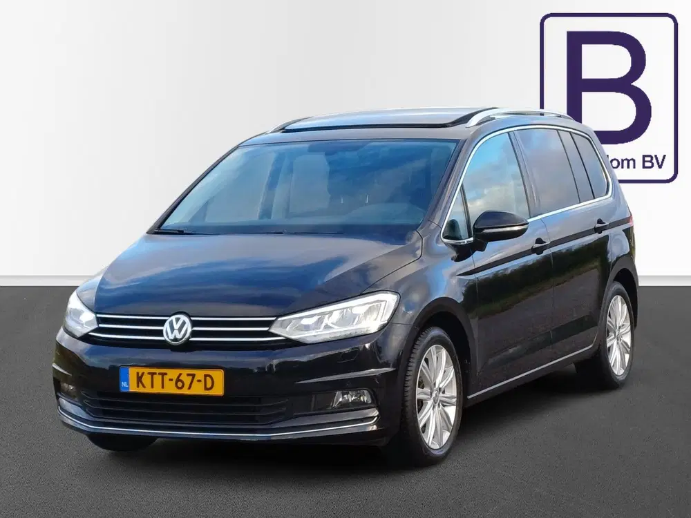 Volkswagen Touran 1.5 TSI Highline uit 2019