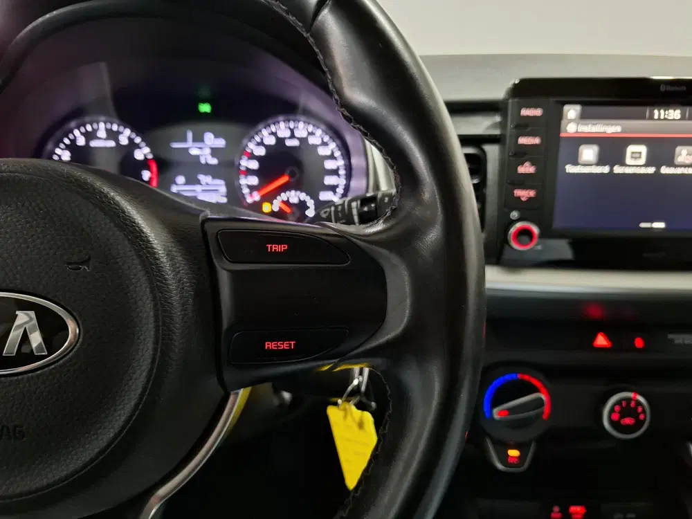 Kia Stonic 1.0 T-GDi DynamicLine Apple Carplay uit 2020, foto 13