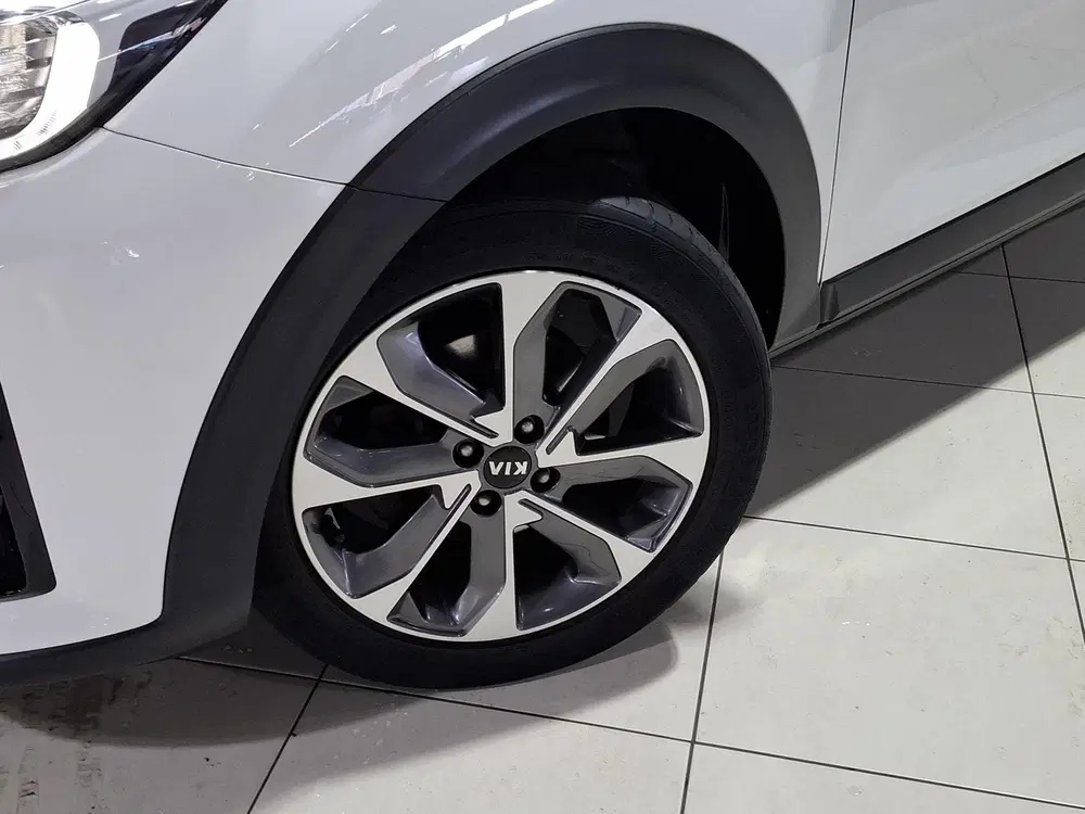 Kia Stonic 1.0 T-GDi DynamicLine Apple Carplay uit 2020, foto 2