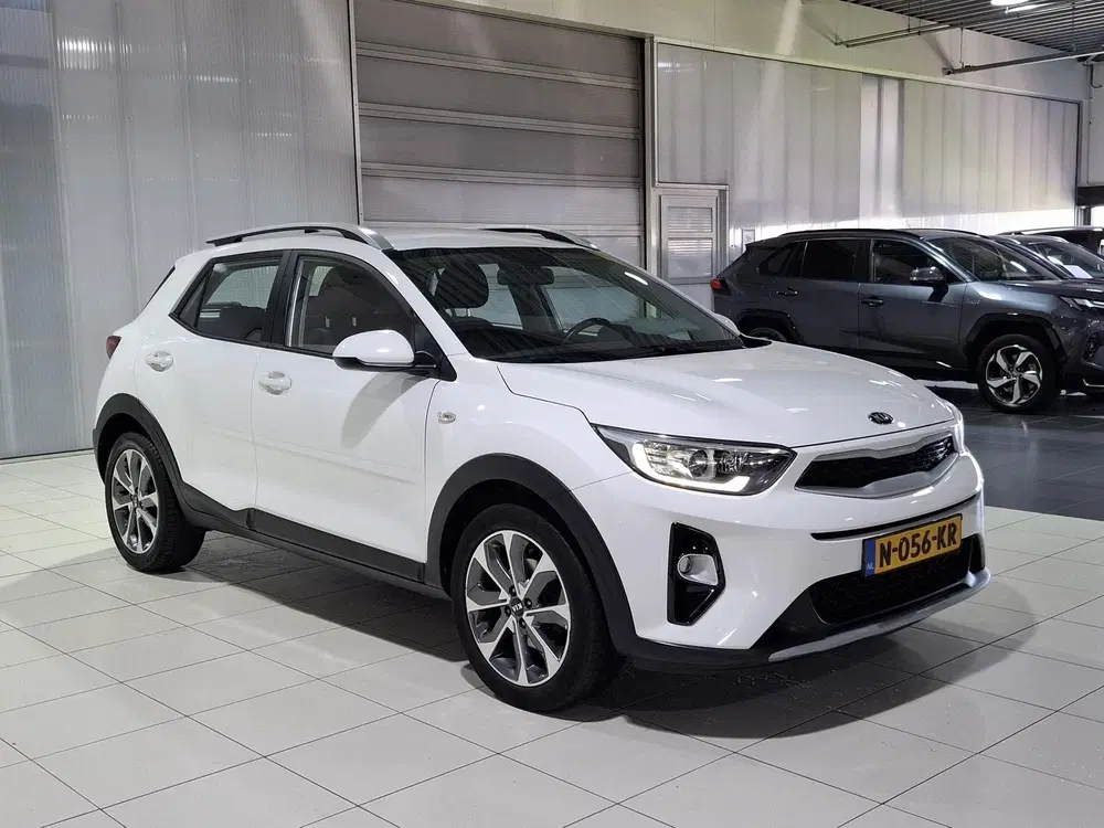 Kia Stonic 1.0 T-GDi DynamicLine Apple Carplay uit 2020, foto 3