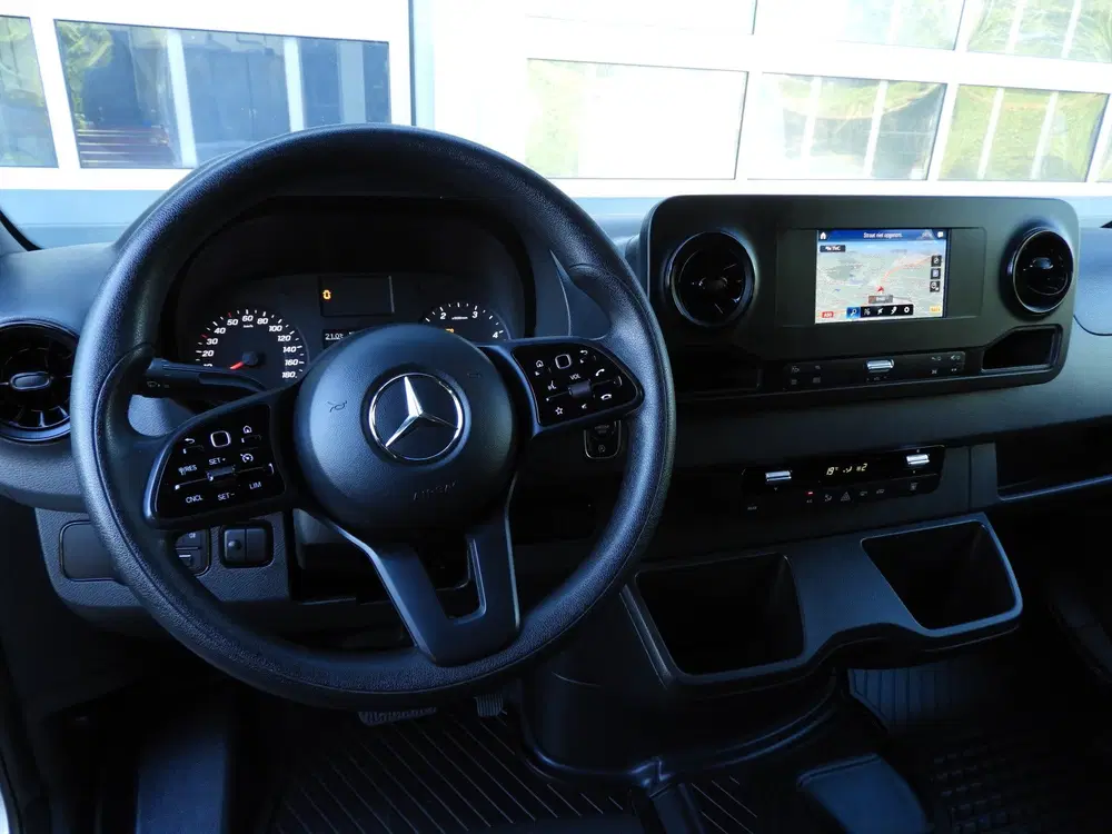 Mercedes-Benz Sprinter 317 1.9 CDI L2H2 RWD AUT uit 2022, foto 12