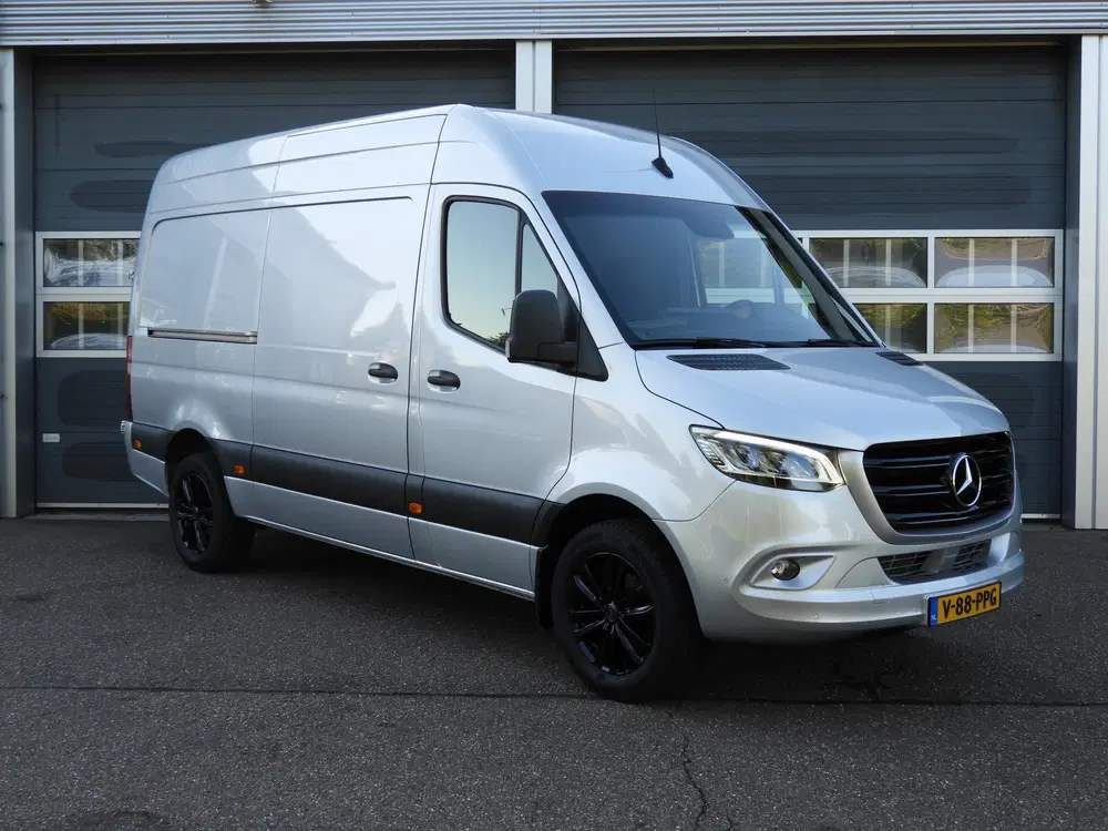 Mercedes-Benz Sprinter 317 1.9 CDI L2H2 RWD AUT uit 2022, foto 3