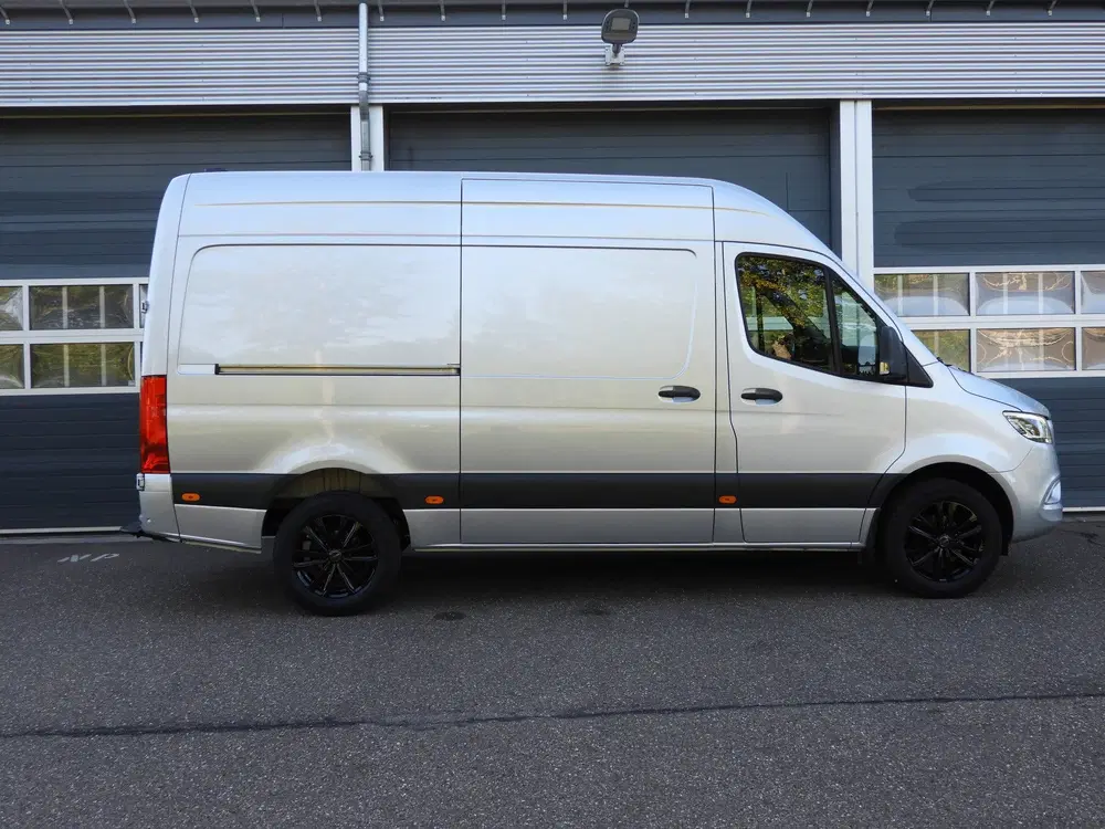 Mercedes-Benz Sprinter 317 1.9 CDI L2H2 RWD AUT uit 2022, foto 4