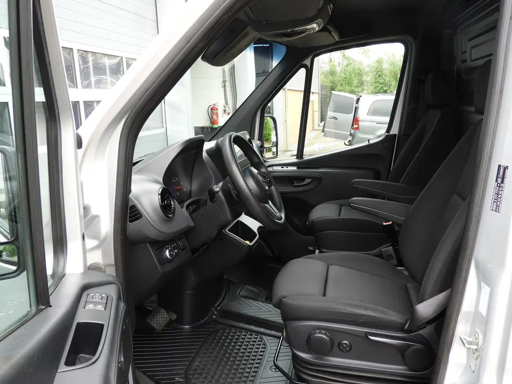 Mercedes-Benz Sprinter 317 1.9 CDI L2H2 RWD AUT uit 2022, foto 8