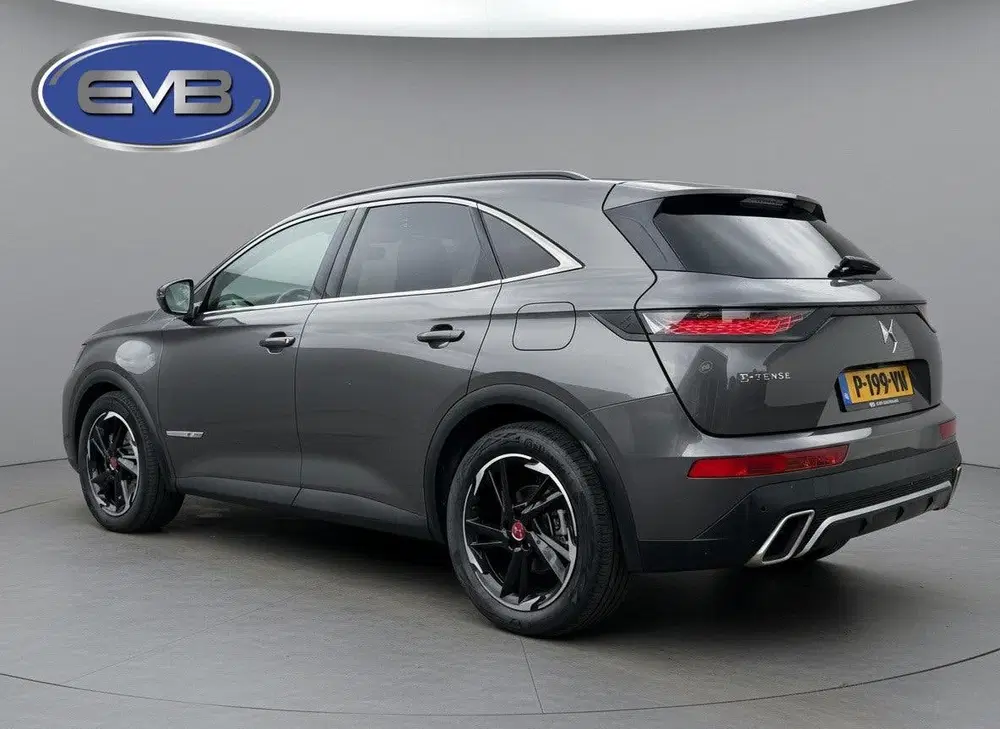 DS Automobiles DS 7 Crossback DS 7 Crossback E-Tense Performance Line uit 2022, foto 3