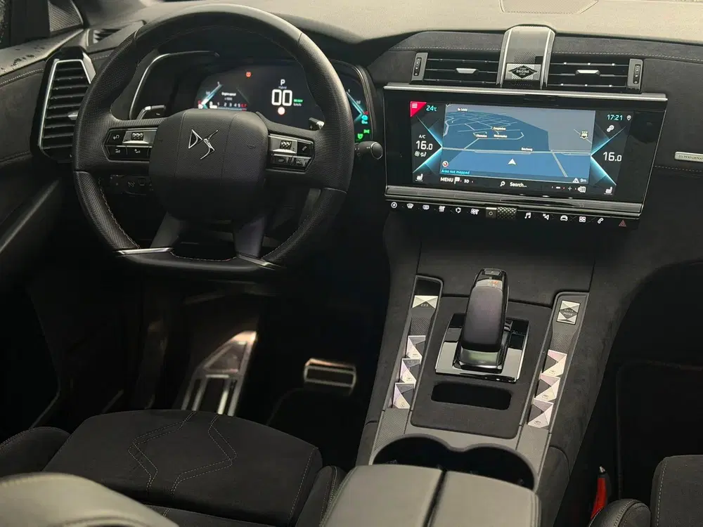 DS Automobiles DS 7 Crossback DS 7 Crossback E-Tense Performance Line uit 2022, foto 8