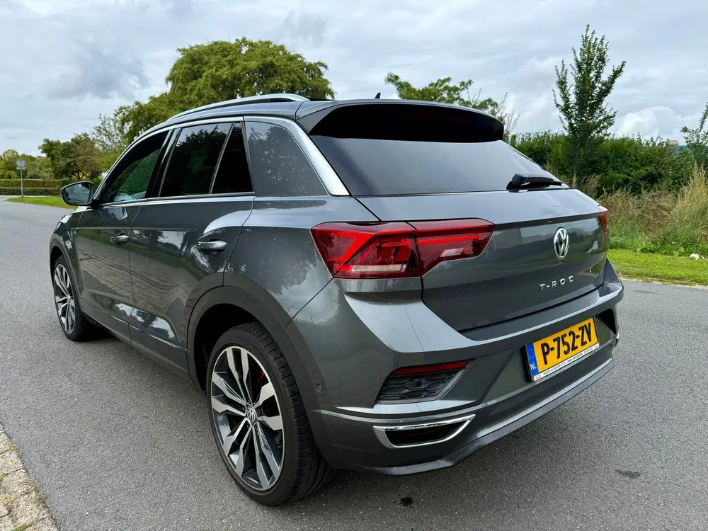 Volkswagen T-Roc 1.5 TSI 3X R-LINE uit 2019, foto 3