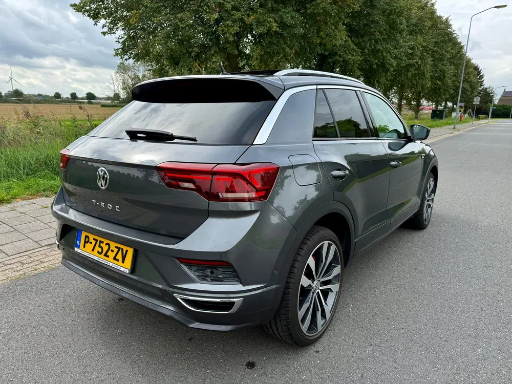 Volkswagen T-Roc 1.5 TSI 3X R-LINE uit 2019, foto 5
