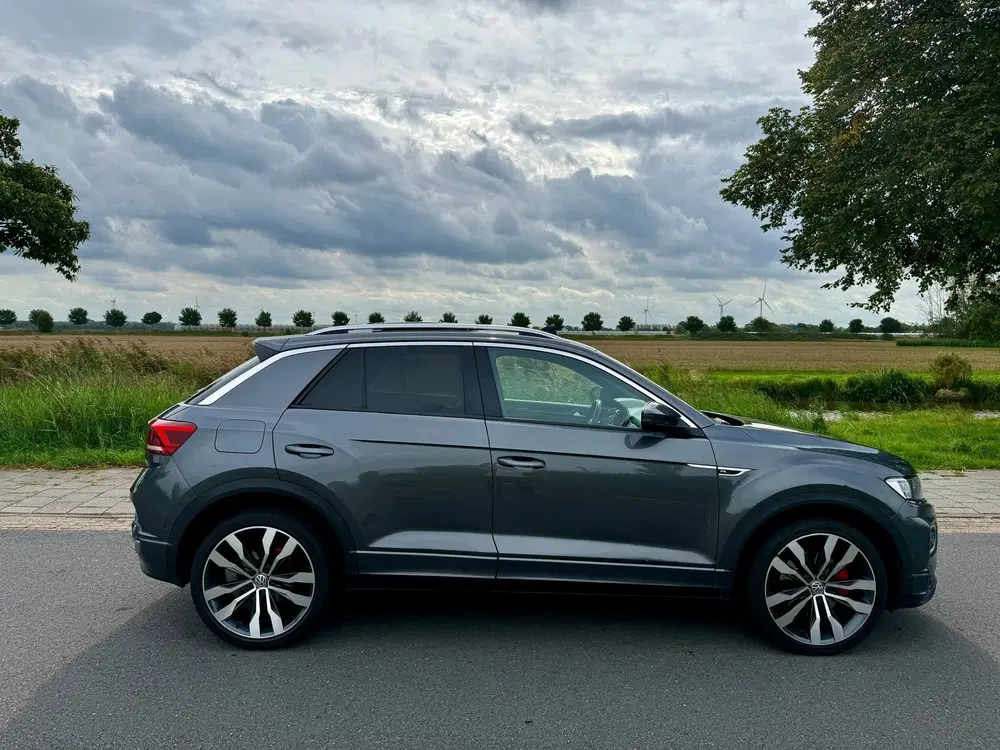 Volkswagen T-Roc 1.5 TSI 3X R-LINE uit 2019, foto 6