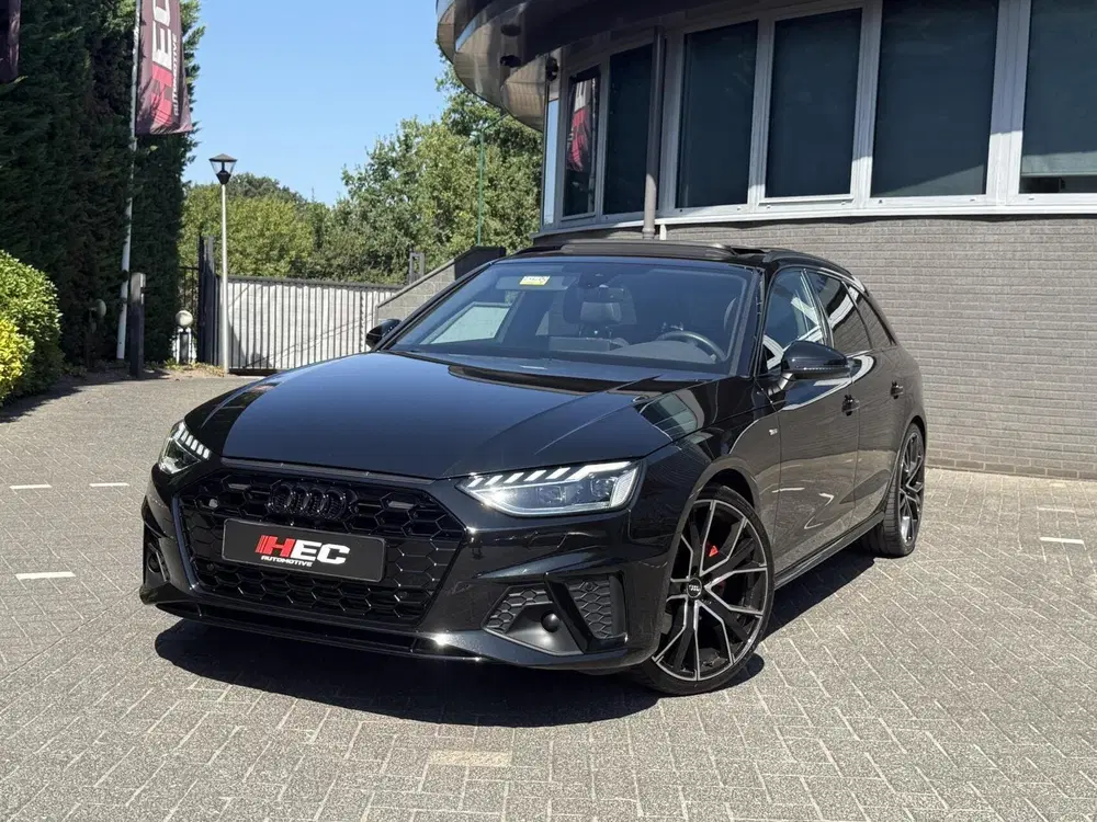 Audi A4 35 TFSI S edition Pano uit 2021, foto 3