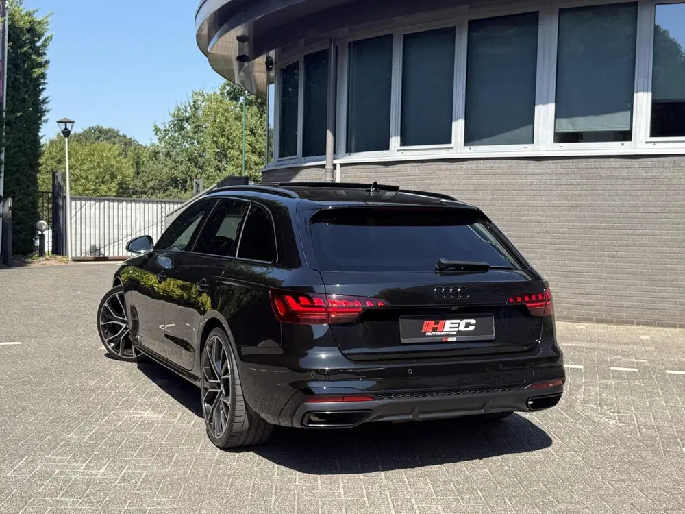 Audi A4 35 TFSI S edition Pano uit 2021, foto 5