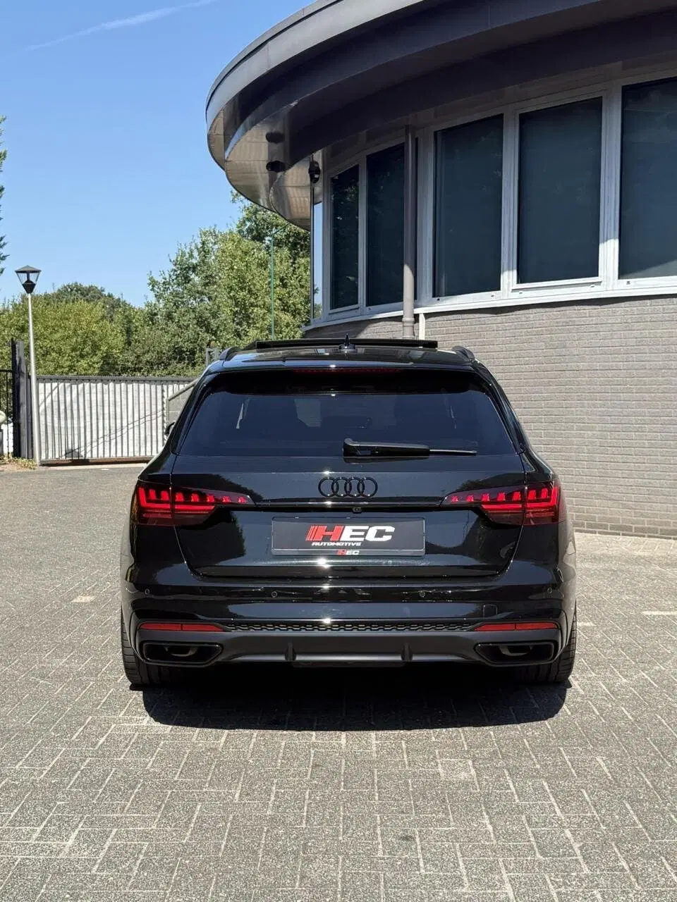 Audi A4 35 TFSI S edition Pano uit 2021, foto 8