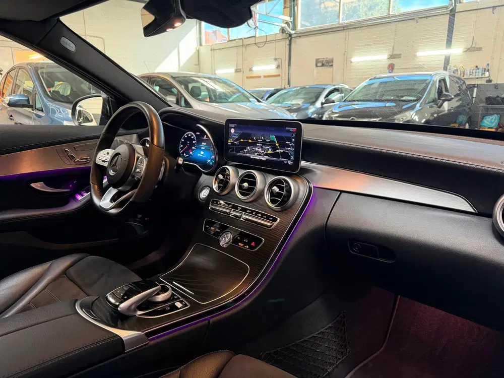 Mercedes-Benz C-Klasse 300 e Business Solution AMG BURMESTER uit 2021, foto 13