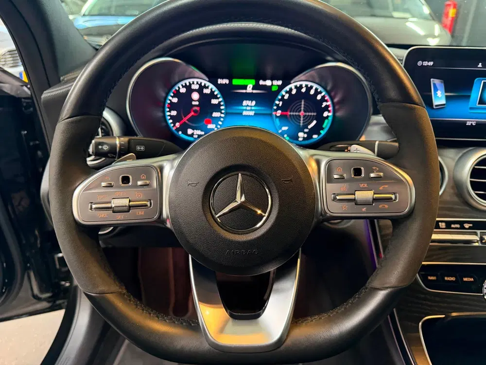 Mercedes-Benz C-Klasse 300 e Business Solution AMG BURMESTER uit 2021, foto 15