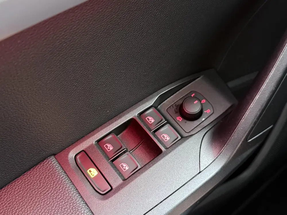 SEAT Ibiza 1.0 TSI FR Business Intense uit 2019, foto 12