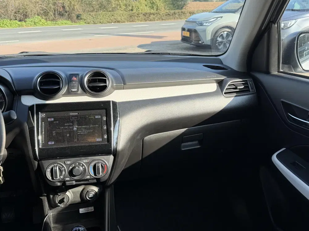 Suzuki Swift 1.2 Select Smart Hybrid CARPLAY uit 2023, foto 14
