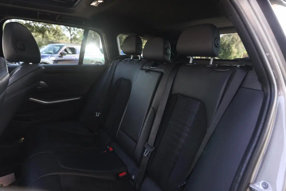 BMW 3-serie 318i Executive M Sport Automaat uit 2020, foto 13
