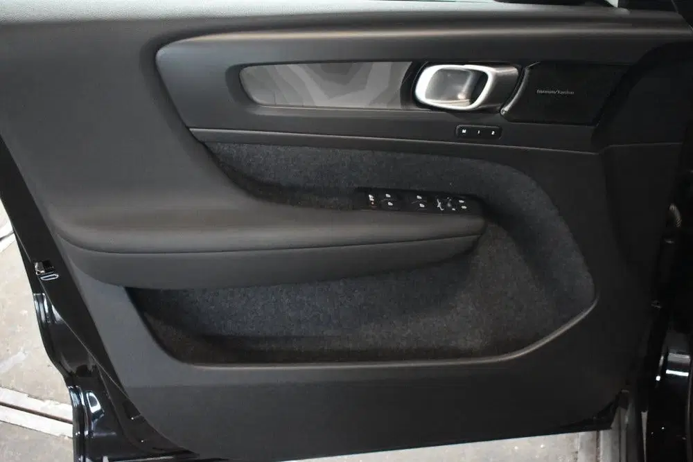 Volvo XC40 T5 262PK [Plug-in] Ultimate Dark uit 2022, foto 11
