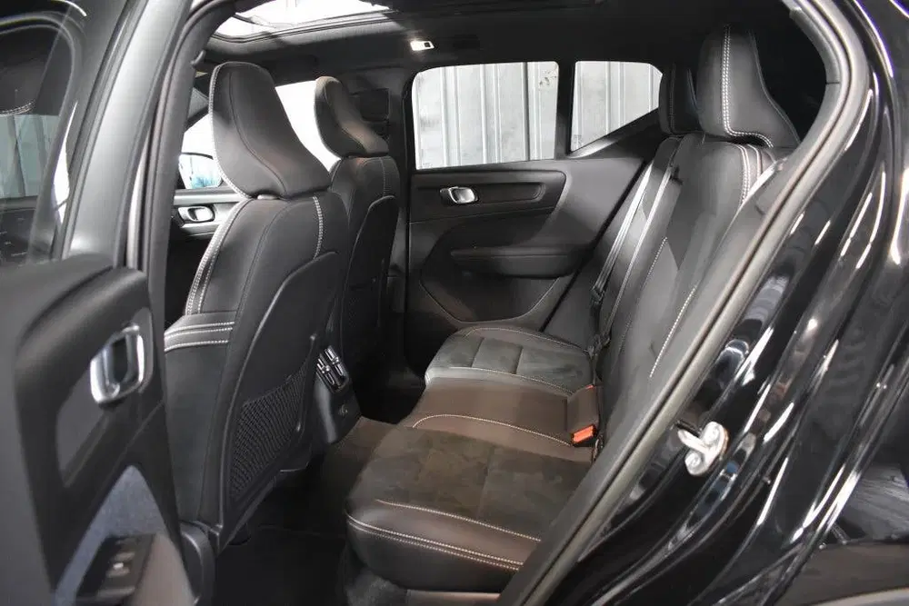 Volvo XC40 T5 262PK [Plug-in] Ultimate Dark uit 2022, foto 13