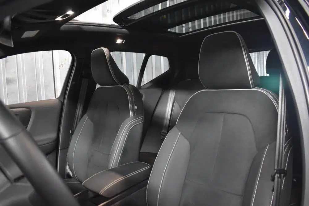 Volvo XC40 T5 262PK [Plug-in] Ultimate Dark uit 2022, foto 4