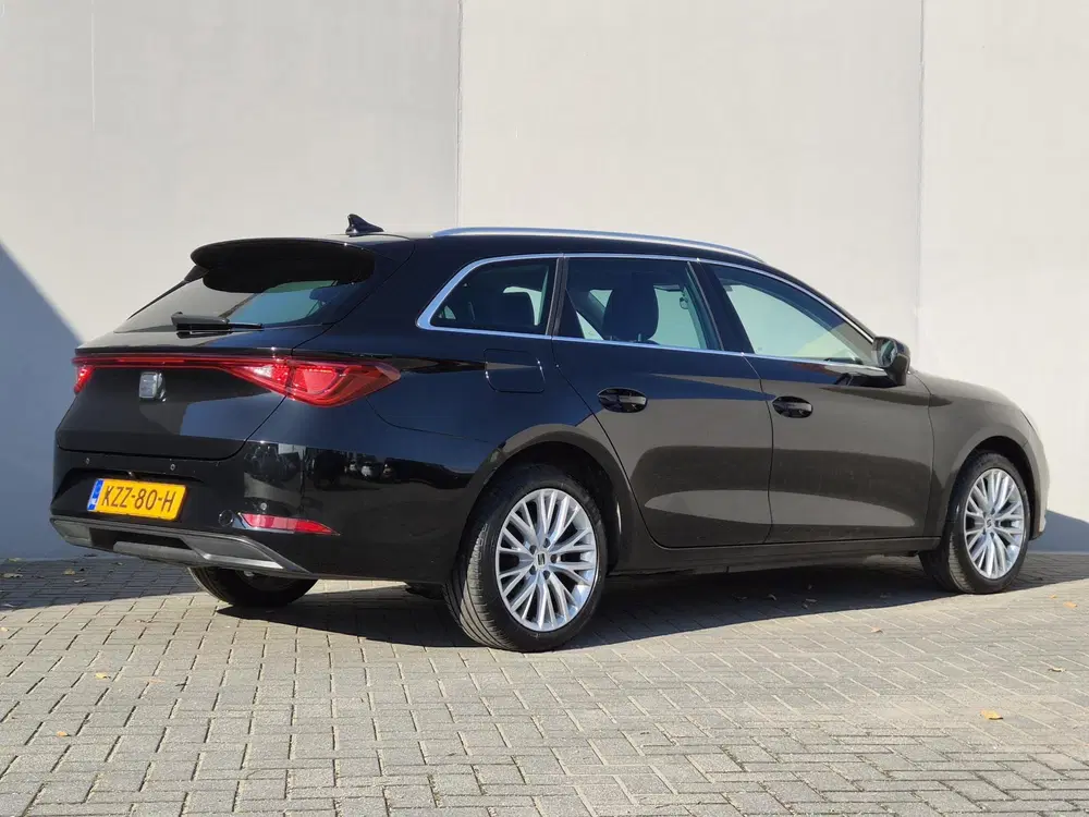 SEAT Leon 1.4 TSI eHybrid PHEV FR Business Inte uit 2023, foto 3