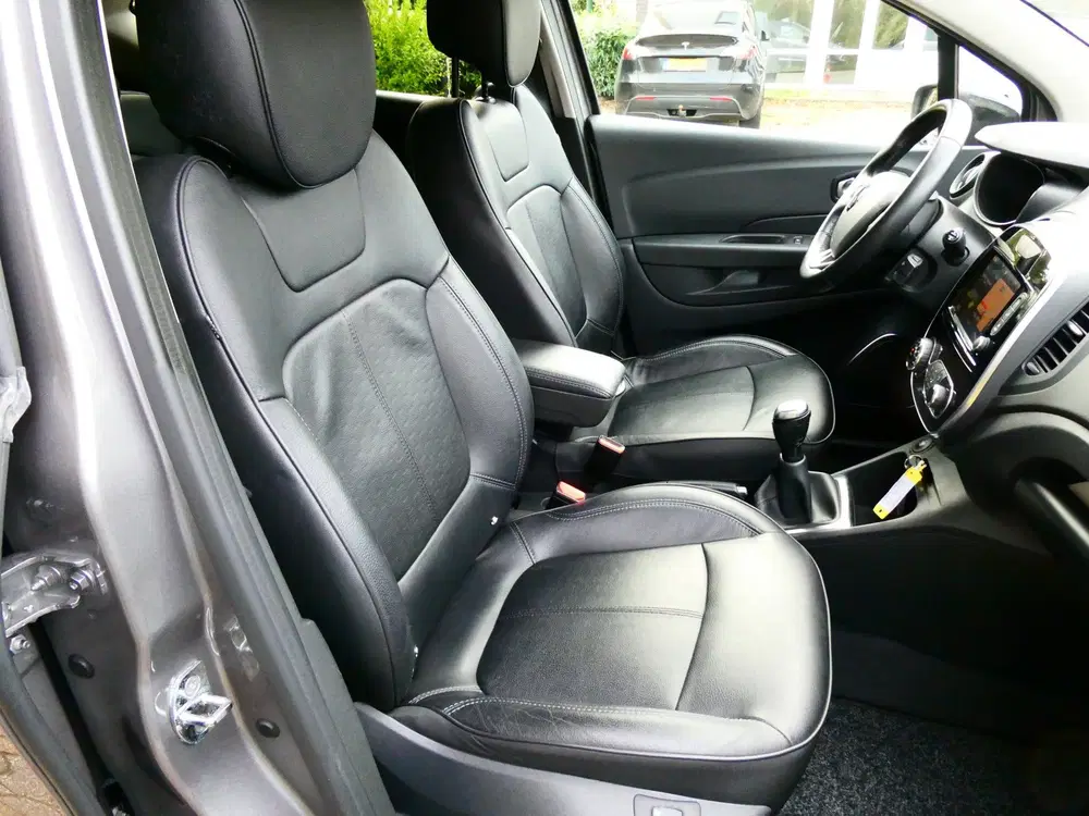 Renault Captur 0.9 TCe 2e eig. Carplay Clima Cruise Leder uit 2019, foto 2