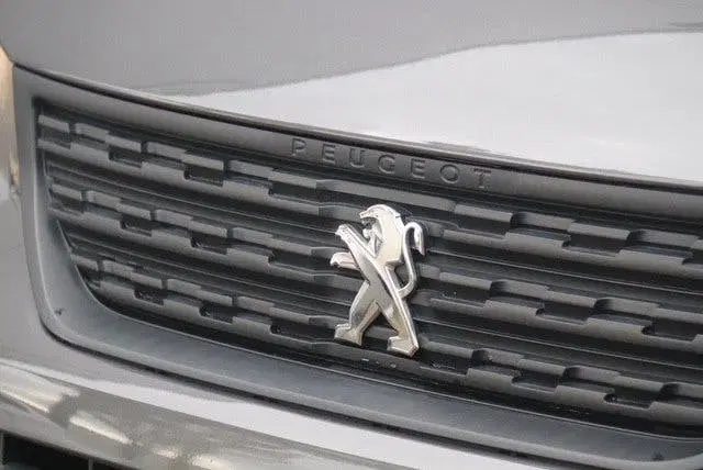 Peugeot Partner 1.5 BlueHDI Asphalt Long L2 uit 2020, foto 2
