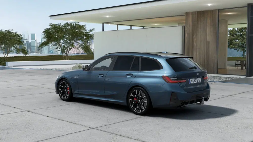 BMW 3-serie 330e M Sport Automaat uit 2026, foto 2
