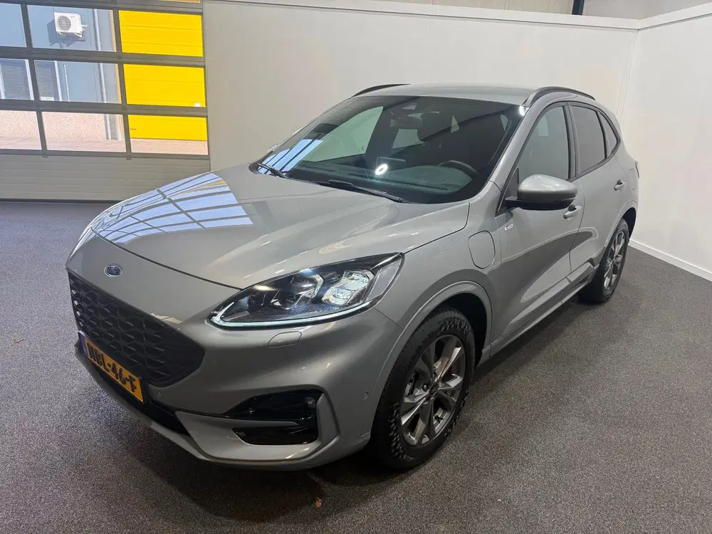 Ford Kuga 2.5 PHEV ST-Line X uit 2023, foto 3