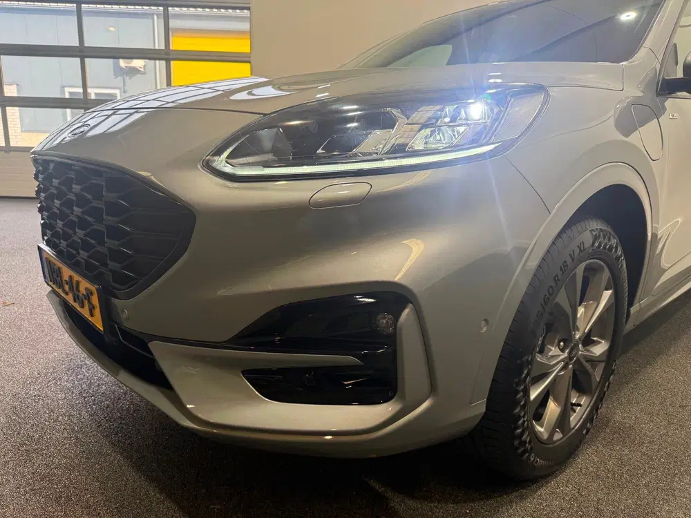 Ford Kuga 2.5 PHEV ST-Line X uit 2023, foto 5