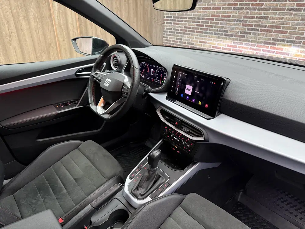 SEAT Arona 1.5 TSI FR uit 2023, foto 12