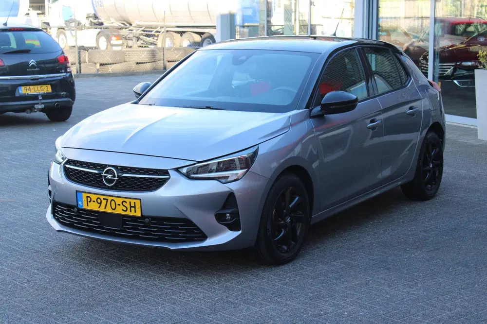 Opel Corsa 1.2 GS Line Clima uit 2022, foto 3