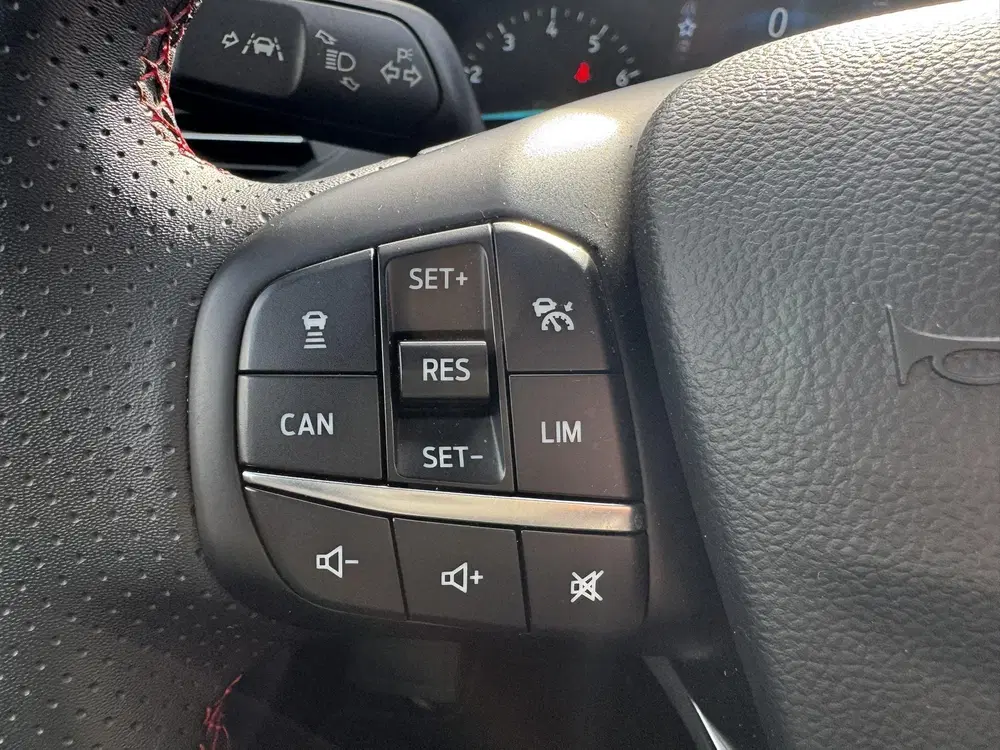 Ford Focus 1.0 EcoBoost Hybrid ST Line uit 2024, foto 11