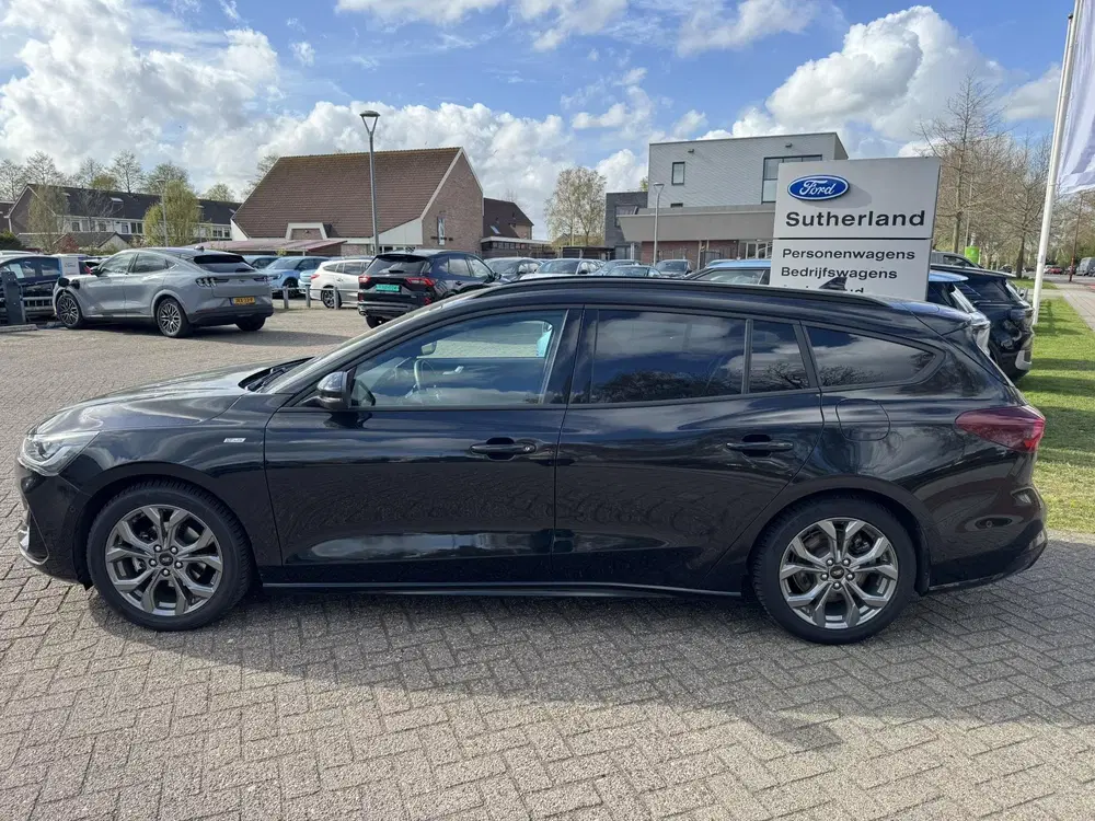 Ford Focus 1.0 EcoBoost Hybrid ST Line uit 2024, foto 4