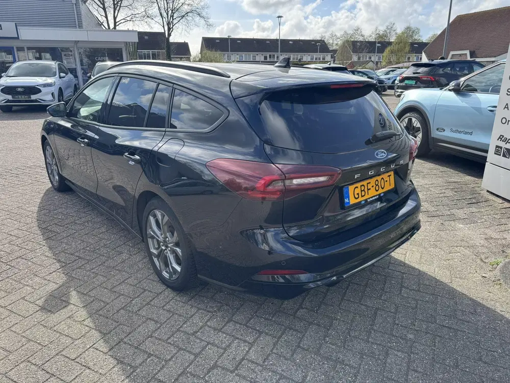 Ford Focus 1.0 EcoBoost Hybrid ST Line uit 2024, foto 5