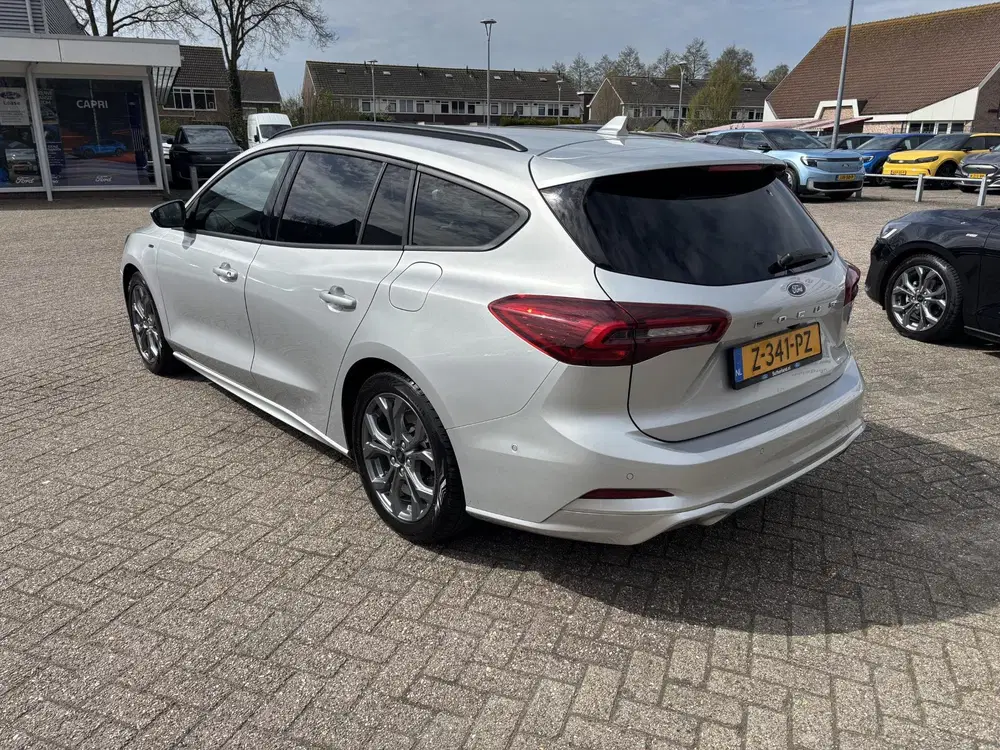 Ford Focus 1.0 EcoBoost Hybrid ST Line uit 2024, foto 5