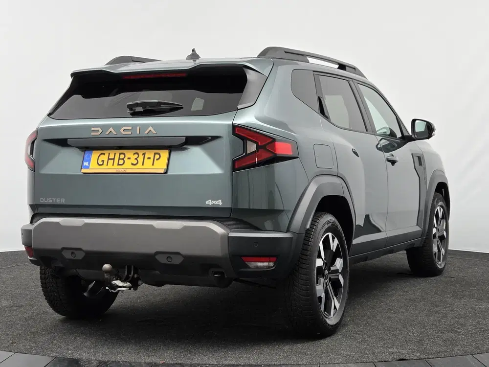 Dacia Duster TCe 130 mild hybrid 4x4 Extreme uit 2024, foto 2