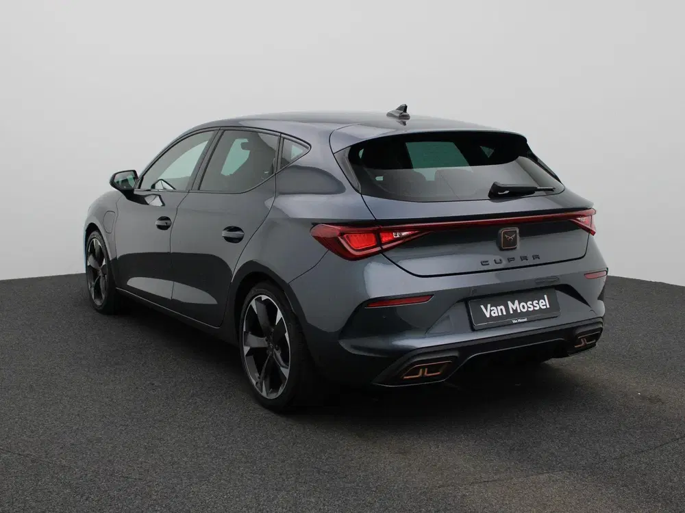 Cupra Leon 1.4 e-Hybrid 245 uit 2023, foto 2