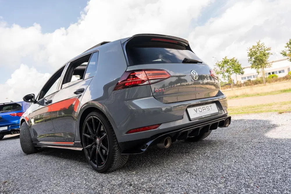 Volkswagen Golf 2.0 TSI GTI TCR Pano Dsg Akrapovic uit 2019, foto 14