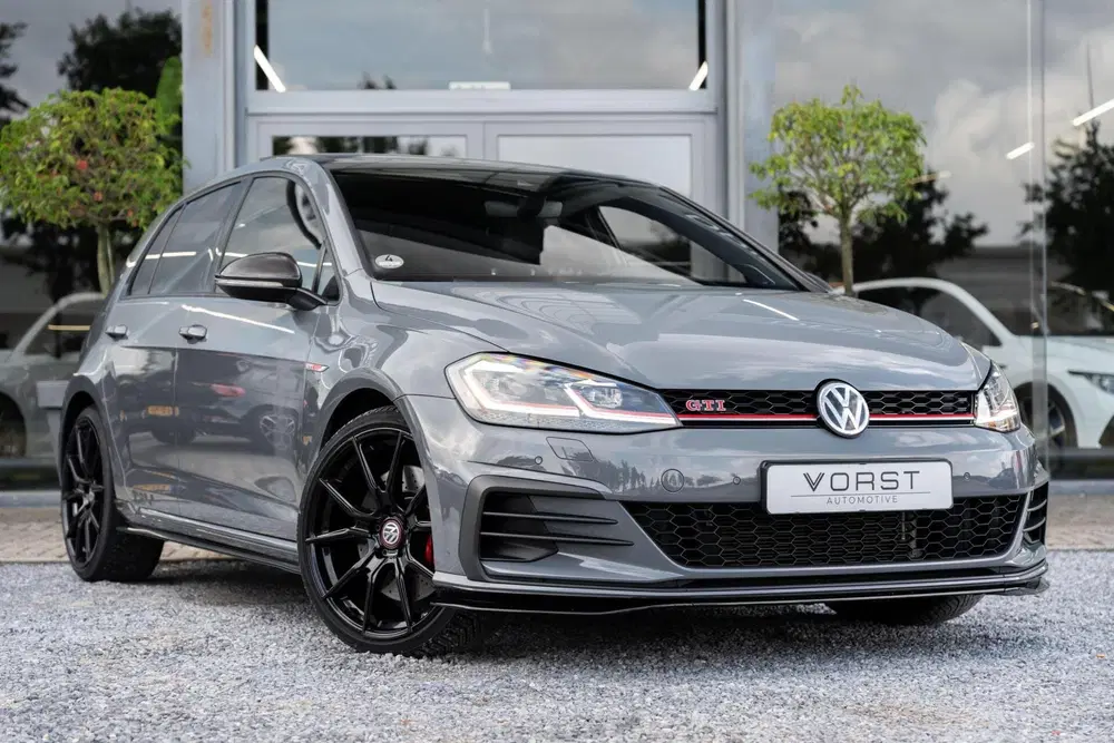 Volkswagen Golf 2.0 TSI GTI TCR Pano Dsg Akrapovic uit 2019, foto 3