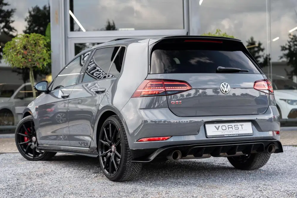 Volkswagen Golf 2.0 TSI GTI TCR Pano Dsg Akrapovic uit 2019, foto 4