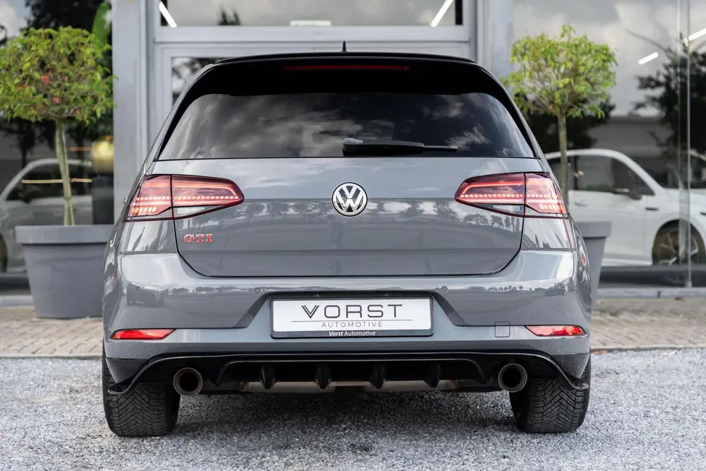 Volkswagen Golf 2.0 TSI GTI TCR Pano Dsg Akrapovic uit 2019, foto 5